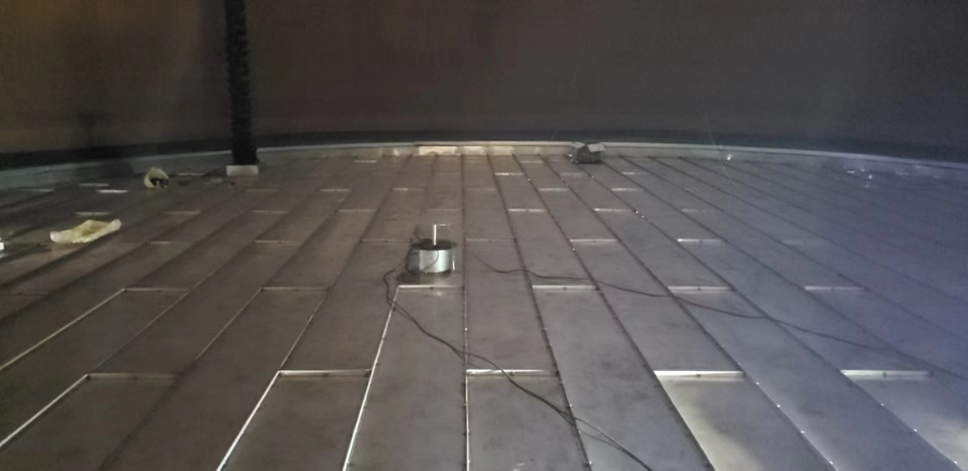 ȫ��Һ�ڸ���