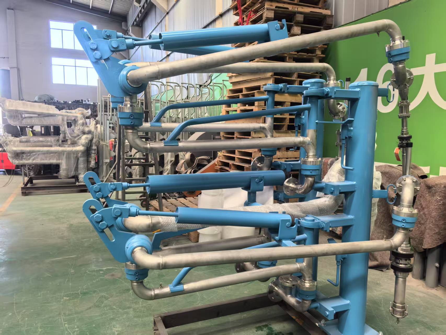 lng���º׹ܵ�ʹ�������Ƕ��